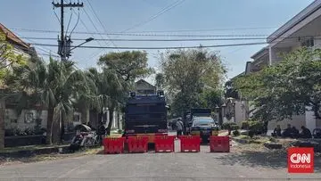 Ribuan Pesilat PSHT Geruduk Kantor Debt Collector di Surabaya, Tuntut Klarifikasi