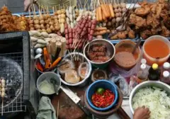 Strategi Jitu Menghemat Anggaran Makan Saat Wisata Mancanegara