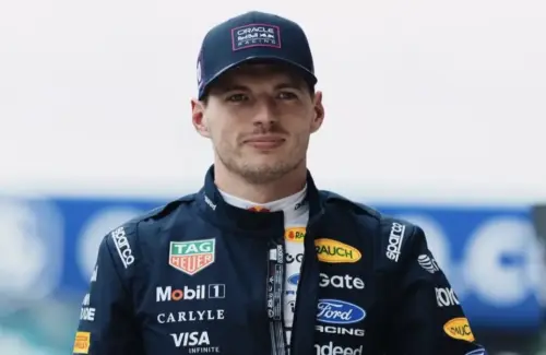 Liburan Bersama di Sardinia, Max Verstappen dan Toto Wolff Panaskan Rumor Kepindahan ke Mercedes