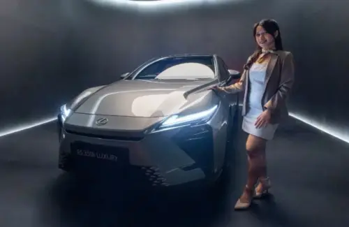 Lexus All-New ES Debut di GIIAS 2026: Tawarkan Varian Hybrid dan Listrik Murni