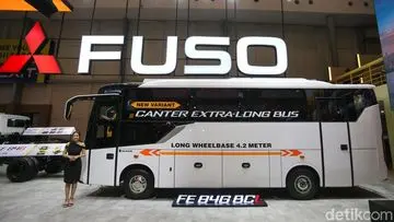 Mitsubishi Fuso Hadirkan Bus Ekstra Panjang, Spesifikasi Unggul untuk Transportasi Massal