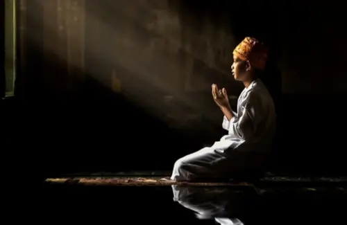 Jadwal Shalat Indramayu, 3 Agustus 2026: Imsak Hingga Isya
