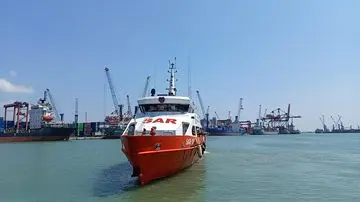 KMP Mutiara Sentosa 2 Terbakar di Laut Sumenep, 250 Jiwa Selamat