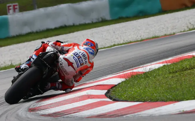 Gaya Balap Casey Stoner Disebut “Mustahil” Dipahami oleh Veteran Ducati