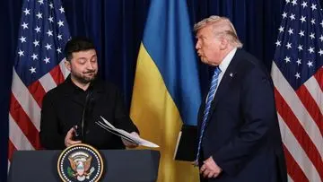 Ukraina Ajukan Permohonan Khusus ke Elon Musk untuk Penggunaan Starlink dalam Operasi Militer