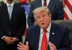 Ketegangan AS-Iran: Trump Tunda Serangan, Minyak Meroket, Pangeran Saudi Bergerak
