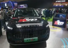 JAECOO J7 SHS-P Pamerkan Kemampuan Parkir Otonom di GIIAS 2026
