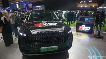 JAECOO J7 SHS-P Pamerkan Kemampuan Parkir Otonom di GIIAS 2026