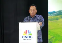 Proyek PLTS 100 GW Masuk Revisi RUPTL, ESDM Siap Eksekusi