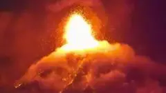 Letusan Dahsyat Gunung Api Fuego Guatemala, Lava Membubung Tinggi