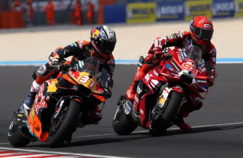 Casey Stoner Dukung Kepindahan Pedro Acosta ke Ducati, Ungkapkan 'Rasa Kasihan' pada Bagnaia