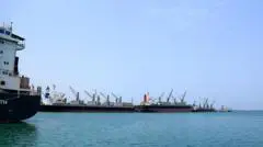 Kapal Berbendera India Karam Akibat Serangan Rudal di Lepas Pantai Yaman, 14 ABK Selamat
