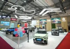 Citroen Gebrak GIIAS 2026 dengan Tiga Model Unggulan dan Sensasi Formula E