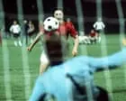 50 Tahun Tendangan Panenka: Dari Kelahiran Hingga Ikonik di Sepak Bola