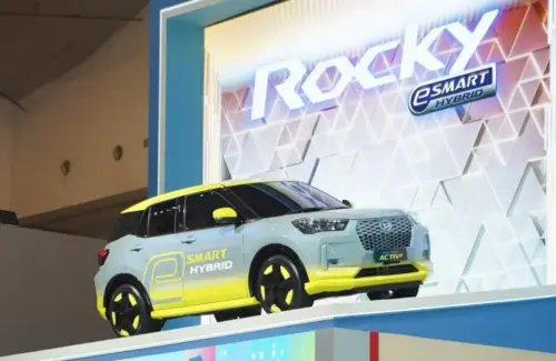 Daihatsu Rocky Hybrid ACTIVe Curi Perhatian di GIIAS 2026 dengan Tampilan Modifikasi