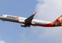 Jetstar Australia Terapkan Tarif Baru untuk Bagasi Kabin di Kompartemen Atas Mulai Februari