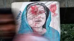 Hasina Taruhan Politik: Kembali ke Bangladesh Meski Terancam Hukuman Mati
