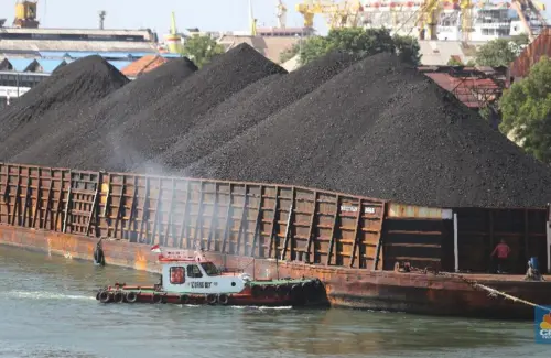 Harga Batu Bara Tertekan, Jatuh Dua Hari Berturut-turut Akibat Melemahnya Minyak dan Permintaan
