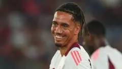 Nasib Chris Smalling: Antara Tawaran Klub Baru dan Jejak Sir Alex Ferguson