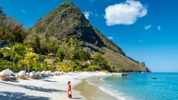 Saint Lucia Raih Gelar Pulau Terfavorit Dunia 2026, Indonesia Tak Masuk Daftar Expedia