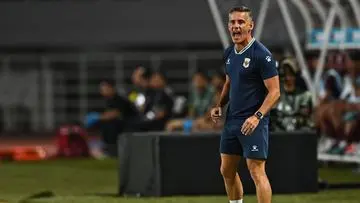Pelatih Singapura, John Herdman, Beri Sinyal Keras Jelang Laga Kontra Indonesia
