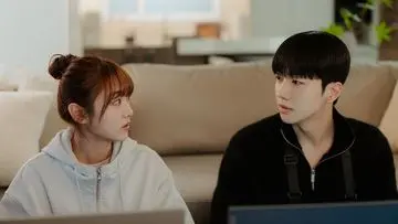 My Bias My Boss: Kisah Cinta Tak Terduga di Balik Pemujaan Idola K-Pop