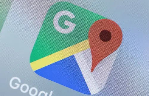 Google Maps Luncurkan Fitur Pesan Antar Makanan Berbasis AI, Namun Belum Sepenuhnya Otomatis