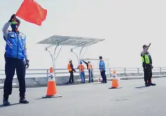 Indonesia Jajaki Pembangunan PLTS 100 GW di Sepanjang Jalan Tol