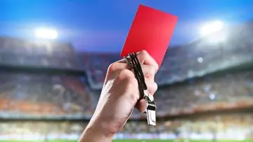 Keputusan Kontroversial Wasit di Piala AFF: Kartu Merah Singapura Dicabut, Indonesia Gagal ke Semifinal