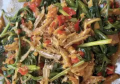 Tumis Kangkung Sambal Teri: Sajian Rumahan Pedas Gurih Penggugah Selera