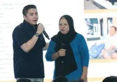 Tangis Haru Orang Tua Siswa Sekolah Rakyat Sambut Bantuan Seskab Teddy dan Mensos Gus Ipul