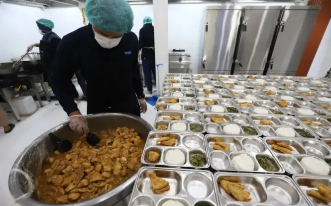 66 Kepala Dapur Program Makan Bergizi Gratis Dipecat Akibat Pelanggaran Berat