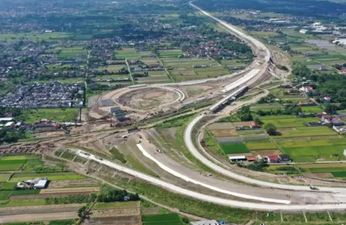Tol Yogya-Bawen Ambarawa-Bawen Hampir Rampung, Target Operasi Akhir 2026