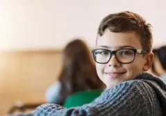 Kenali 7 Tanda Anak dengan Kecerdasan Emosional Tinggi dan Empati Kuat