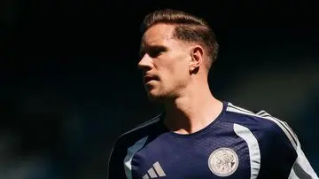 Debut Gemilang Ter Stegen Ancaman Baru untuk Maarten Paes di Ajax