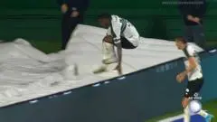 Gol Jacy Berujung Insiden Tak Terduga di Terowongan Stadion