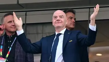 Sepak Bola AS Turun Gunung, Tantang Gianni Infantino di Tengah Pusaran UEFA