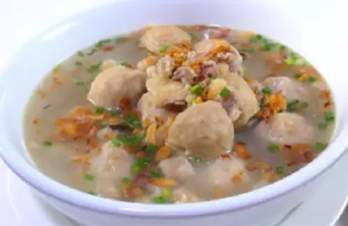 Resep Bakso Sapi Kuah Rumahan: Kehangatan Gurih untuk Keluarga