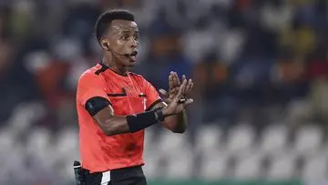 Wasit Somalia Omar Artan, Pernah Ditolak AS, Kini Pimpin Laga Piala Super Eropa 2026