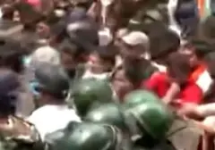 Kecurangan Ujian CPNS India Picu Ribuan Demonstran Bentrok dengan Aparat