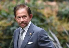 Sultan Brunei Cabut Gelar Kerajaan Menantu Perempuan, Ini Alasannya