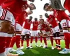 Arsenal Perkuat Lini Belakang: Bidik Konsa di Tengah Krisis Pemain Bertahan