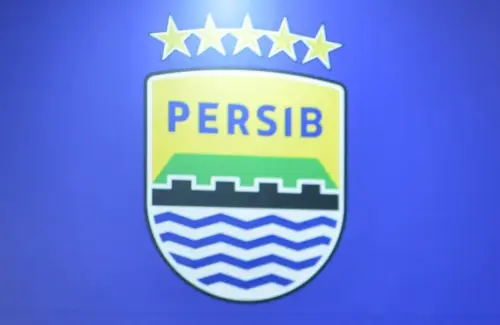 Persib Bandung Kembali Terjerat Sanksi FIFA Akibat Sengketa dengan Robert Rene Alberts
