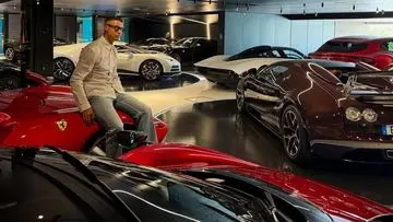 Intip Garasi Mewah Cristiano Ronaldo: Koleksi 3 Bugatti dan Puluhan Mobil Super