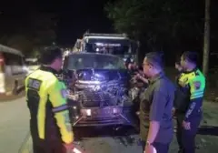 Pendakwah Anwar Zahid Alami Kecelakaan Mobil di Bojonegoro