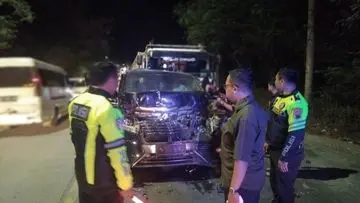 Pendakwah Anwar Zahid Alami Kecelakaan Mobil di Bojonegoro