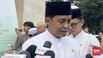 Menteri Kehutanan Raja Juli Antoni Hindari Pertanyaan Amplop Rp200 Juta dari Bupati Kuansing