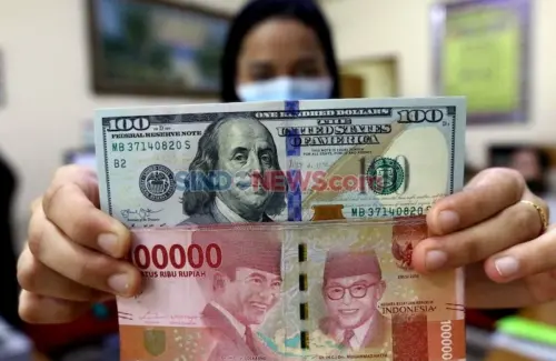 Rupiah Tergelincir ke Rp17.861 per Dolar AS Akibat Sentimen Eksternal