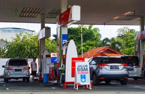 Pemerintah Siapkan Pembatasan Pertalite untuk Kendaraan Mewah, Berlaku Sebelum Akhir 2026