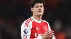 Misteri Biaya Transfer Pemain Sepak Bola: Mengapa Ada yang Dirahasiakan?